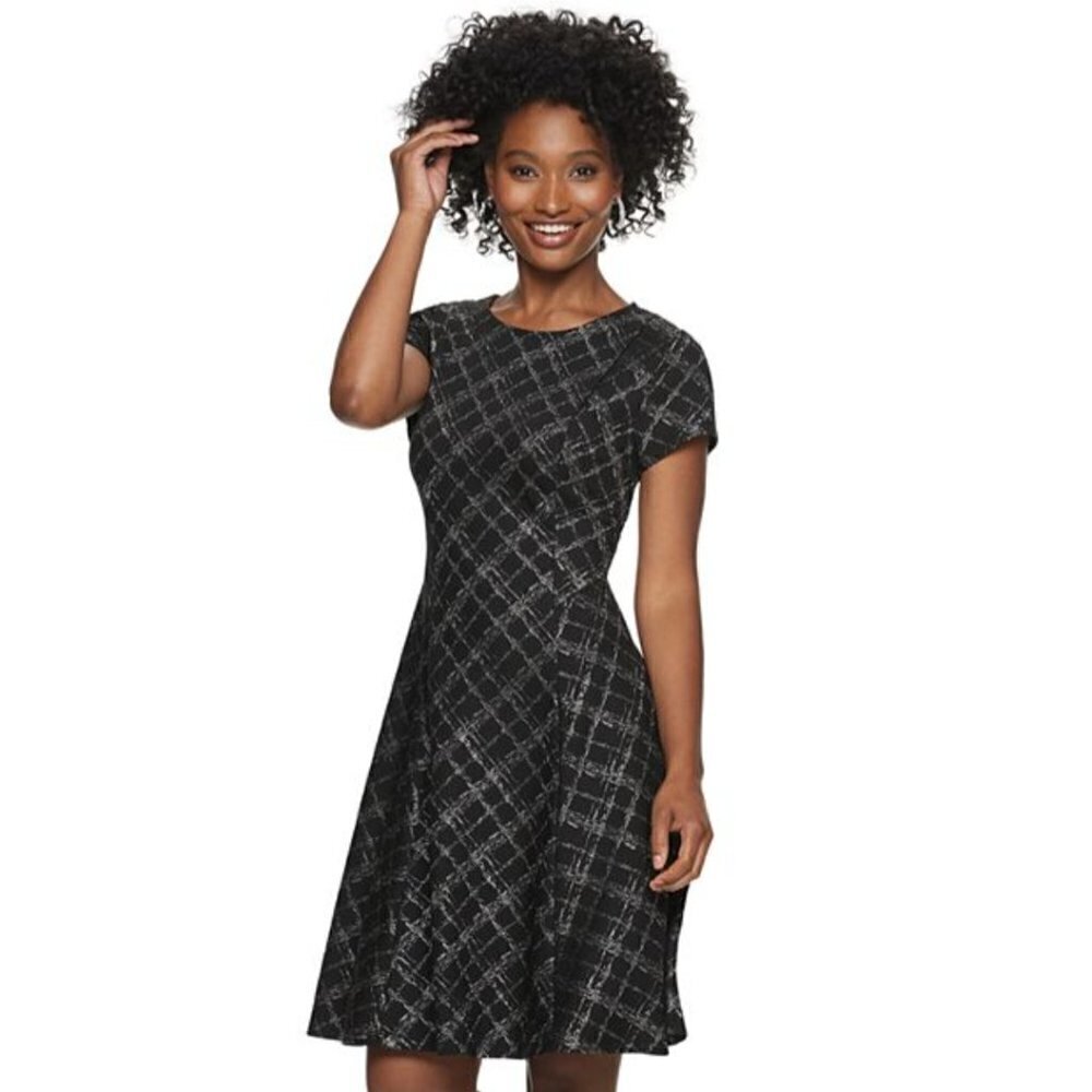 NWT Elle Checkered Metallic‎ Fit & Flare Dress S